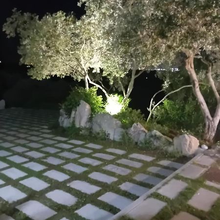 올비아 Li Petri Manni B&B 외부 사진