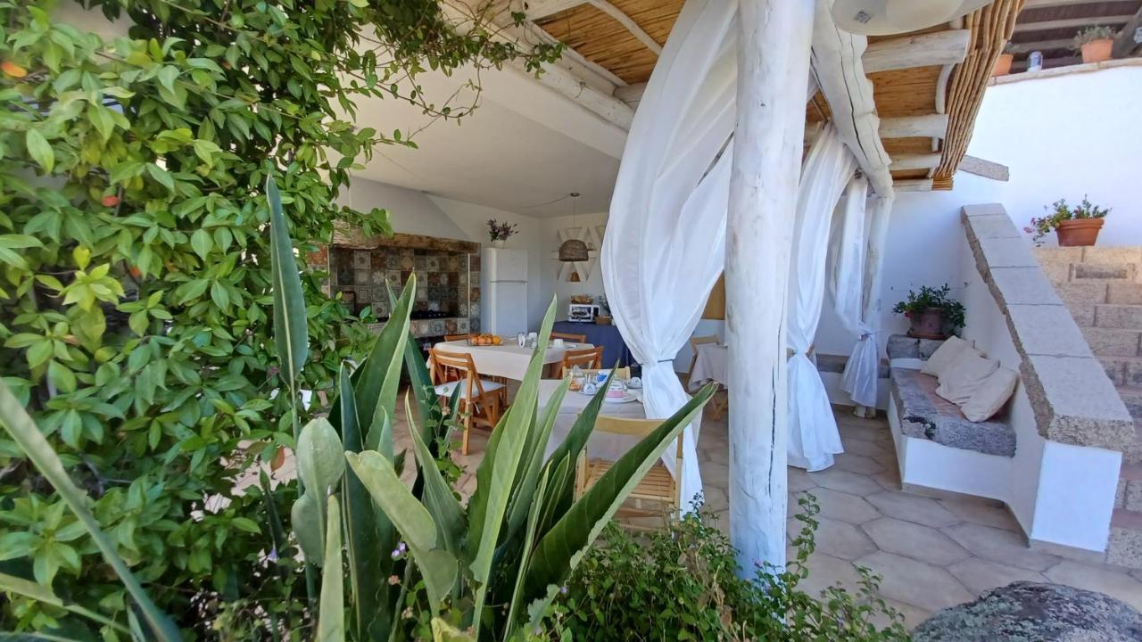 올비아 Li Petri Manni B&B 외부 사진