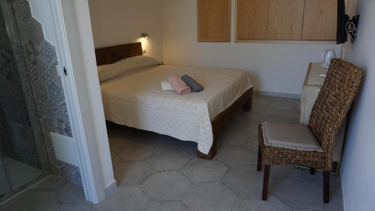 올비아 Li Petri Manni B&B 외부 사진